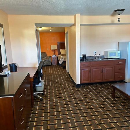 Stay Inn By Oyo Near I 80 Lincoln West Exterior foto
